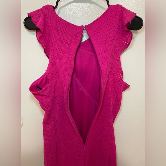 ✨Guess Ruffle Sheath Dress Size 12 - Picture 11 of 12